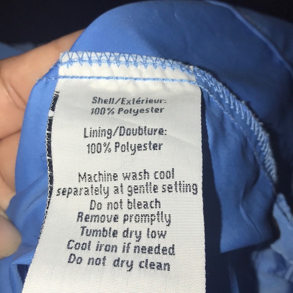 Authentic Disney North End lightweight jacket - Picture 8 of 8